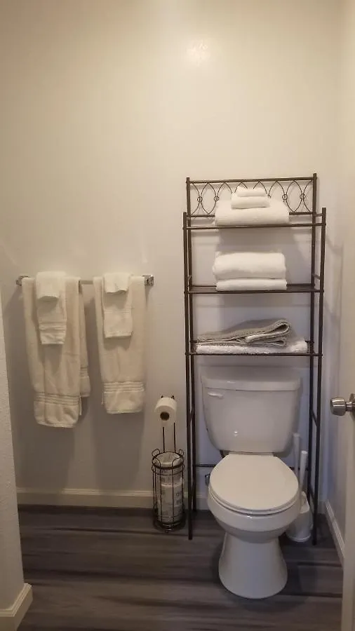 Apartment #5 New! Cozy Getaway Hot Spot Hilo Keaau Big Island Of Hawaii Self Checkin Studio Apt United States